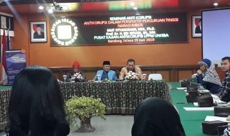 Penerimaan Peserta Didik Baru (PPDB) 2019, turut menjadi perhatian Komisi Pemberantasan Korupsi (KPK). Menurut Wakil Ketua KPK Saut Situmorang, KPK pun ikut mengawasi PPDB.