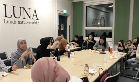 Pengajian Scania di Swedia Selatan melaksanakan buka puasa bersama sabtu (25/3) lalu. Acara itu dilaksanakan di gedung Kemicentrum yang merupakan bagian dari Universitas Lund,  Swedia Selatan. 