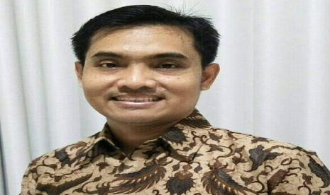  Pengamat Pendidikan UIN Syarif Hidayatullah, Jejen Musfah