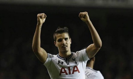 Penggawa Tottenham Hotspur, Erik Lamela.