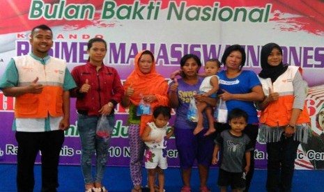 Peringati Hari Pahlawan, Menwa Indonesia bekerjasama dengan Rumah Zakat mengadakan pengobatan gratis