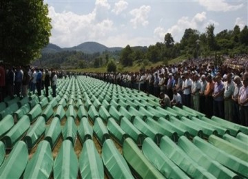 Penguburan korban pembantaian muslim Srebrenica 1995