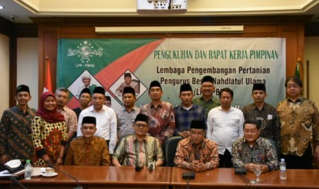 Pengukuhan dan Rapat Kerja Pimpinan (Rakerpim) Lembaga Pengembangan Pertanian Pengurus Besar Nahdlatul Ulama (LPP-PBNU) dilaksanakan di Gedung PBNU, Jakarta, Rabu, (20/02)