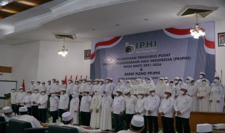 Pengurus Pusat Ikatan Persaudaraan Haji Indonesia Periode 2021-2026 resmi dikukuhkan oleh H. Ismed Hasan Putro selaku Ketua Umum terpilih dalam Muktamar VII Surabaya Agustus 2021.  Pengkuhan berlangsung di Gedung Asrama Haji Pondok Gede Jakarta, Sabtu (6/11). 