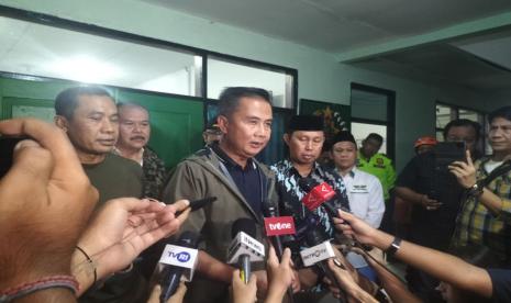 Penjabat (Pj) Gubernur Jawa Barat, Bey Triadi Machmudin di kantor Gudmurah Kodam Jaya, Ciangsana, Kabupaten Bogor, Jawa Barat, Sabtu (30/3/2024).