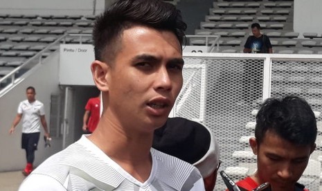 Penjaga gawang timnas Indonesia Nadeo Argawinata.