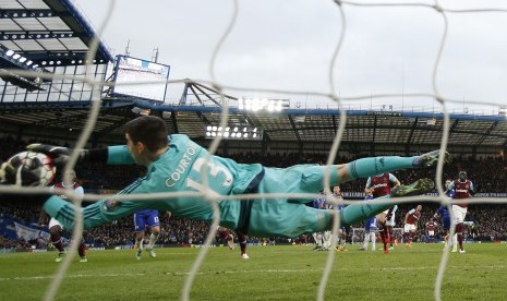 Penjaga gawang Chelsea Thibaut Courtois.