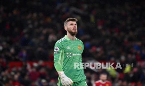  Penjaga gawang Manchester United David de Gea saat pertandingan sepak bola Liga Inggris antara Manchester United dan Brighton & Hove Albion di stadion Old Trafford, di Manchester, Inggris, Rabu (16/2) dini hari WIB .