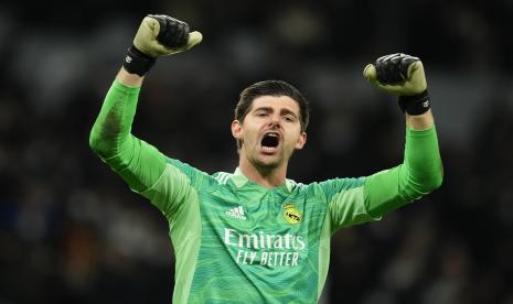 Penjaga gawang Real Madrid Thibaut Courtois