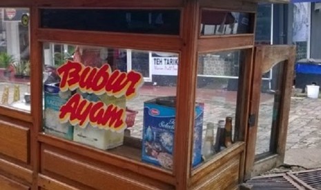 Penjual bubur ayam (ilustrasi)