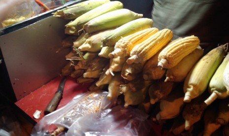 Penjual jagung tiban (ilustrasi).