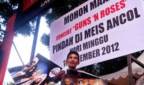 Penjual poster Gun N' Roses. 