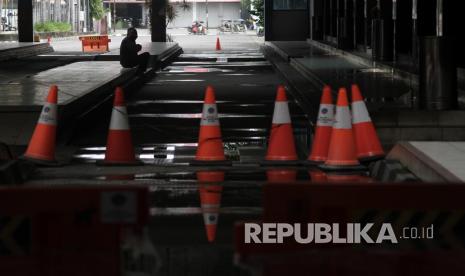 Kemenag Gunung Kidul Anjurkan Santri Mudik Mulai 2 Mei. Penumpang berada di lorong terminal Giwangan, DI Yogyakarta.