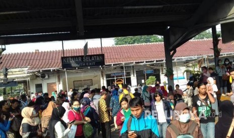 Stasiun Bekasi, Jawa Barat.