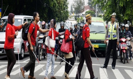  Penyandang disabilitas mengikuti acara 