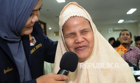 Penyandang Disabilitas saat mengikuti sosialisasi Pilkada di Sunter, Jakarta Utara, Jumat (12/8). (Republika/Tahta Aidilla)