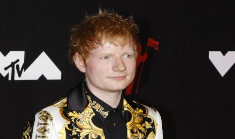 Penyanyi asal Inggris, Ed Sheeran, tercatat sebagai bintang terkaya di Inggris versi majalah Heat.