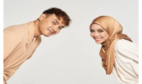 Penyanyi lagu Sah asal Malaysia, Sarah Suhairi dan Alfie Zumi.