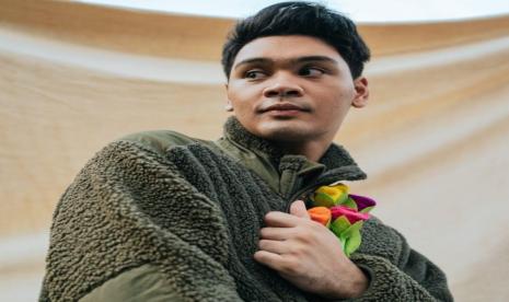 Mikha Angelo Rasakan Beban Saat Solo Karier