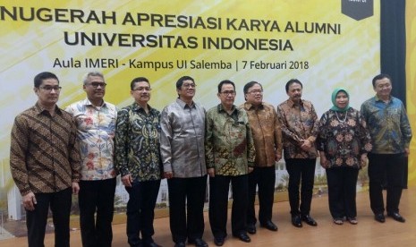 Penyerahan Anugerah Apresiasi Karya Alumni UI 2018..