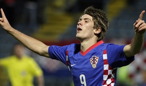 Penyerang Andrej Kramaric.