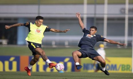 Penyerang Brasil, Roberto Firmino.