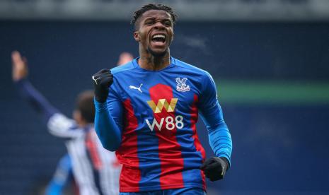 Penyerang Crystal Palace, Wilfred Zaha.