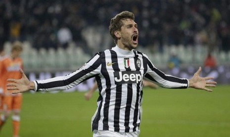 Penyerang Fernando Llorente.