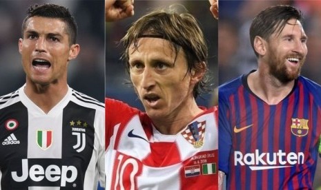 Penyerang Juventus asal Portugal Cristiano Ronaldo, penyerang Barcelona asal Argentina Lionel Messi dan Gelandang Madrid asal Kroasia Luka Modric.