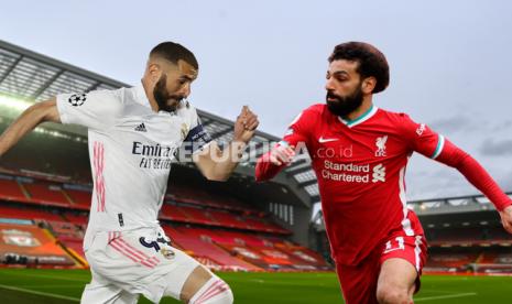 Penyerang Liverpool Mohamed Salah (kanan) akan beradu tajam dengan penyerang Real Madrid Karim Benzema pada pertandingan kedua perempat final Liga Champions di Anfield, Kamis (15/4) dini hari WIB..