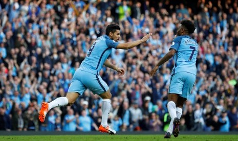 Penyerang Manchester City Nolito bereaksi usai menjebol gawang Everton. City ditahan imbang Everton 1-1, Sabtu (15/10).