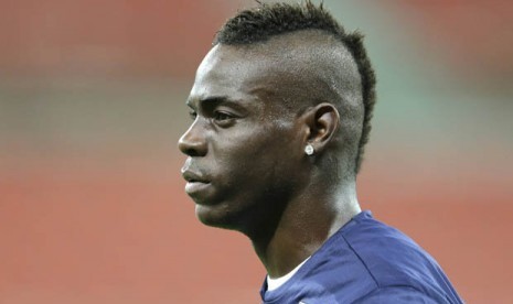 Penyerang Mario Balotelli.