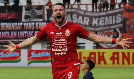 Penyerang Persija Marko Simic.