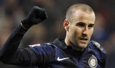 Penyerang Rodrigo Palacio penerima gaji tertinggi di Inter Milan.