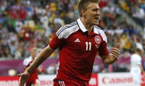 Penyerang timnas Denmark, Nicklas Bendtner.