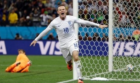 Penyerang Wayne Rooney.