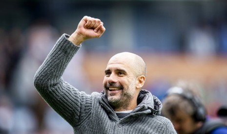 Pep Guardiola usai timnya menang atas Burnley pada pertandingan Ahad (29/4)