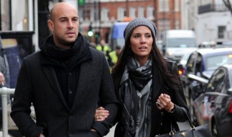 Pepe Reina dan Yolanda Ruiz.