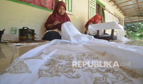 Wagub Jateng Tertarik Batik dengan Pewarna Lumpur (ilustrasi).