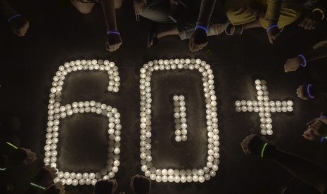 Perayaan Earth Hour di Grand Whiz Poins Square.