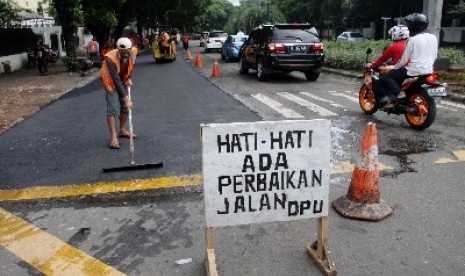 Perbaikan jalan