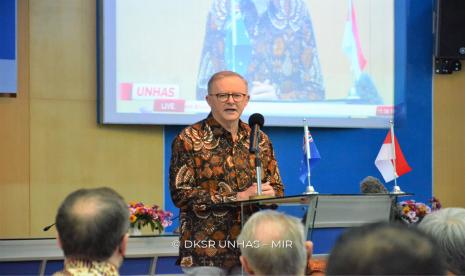 Perdana Menteri Australia, Anthony Albanese, saat melakukan kunjungan ke Kampus Universitas Hasanuddin, Makassar, Selasa (7/6/2022)