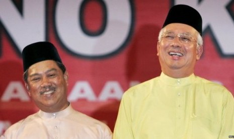 Perdana Menteri Malaysia Najib Razak (kanan) bersama wakilnya Muhyiddin Yassin.