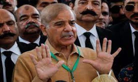 Perdana Menteri Pakistan Shehbaz Sharif. Arab Saudi Tangkap Pengunjuk Rasa karena Hina Menteri Pakistan di Masjid Nabawi