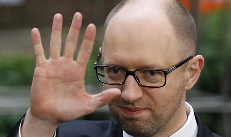  Perdana Menteri Ukraina Arseniy Yatsenyuk 