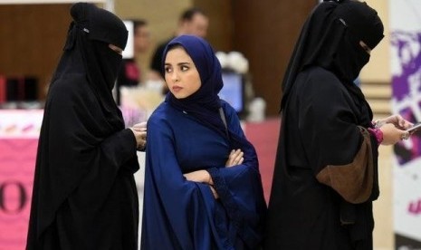 Perempuan tak Bercadar Kini Boleh Masuk Pengadilan di Saudi