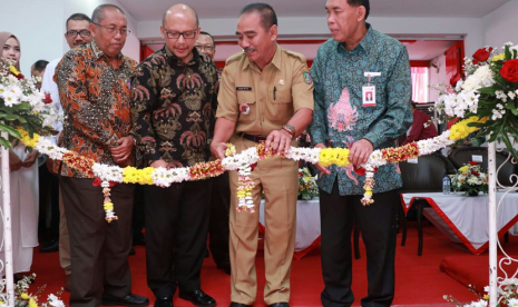 Peresmian Bank Jatim Syariah Capem Jombang.