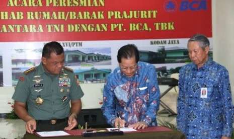 Peresmian Bantuan Rehabilitasi Sarana dan Prasarana TNI.