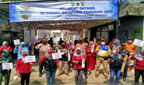 Peresmian Kampung Tangguh Jaya di Cengkareng, Jakbar.