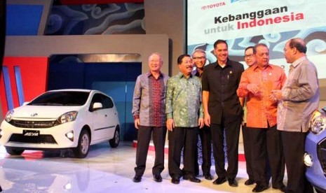 Peresmian peluncuran Toyota Agya di Jakarta.